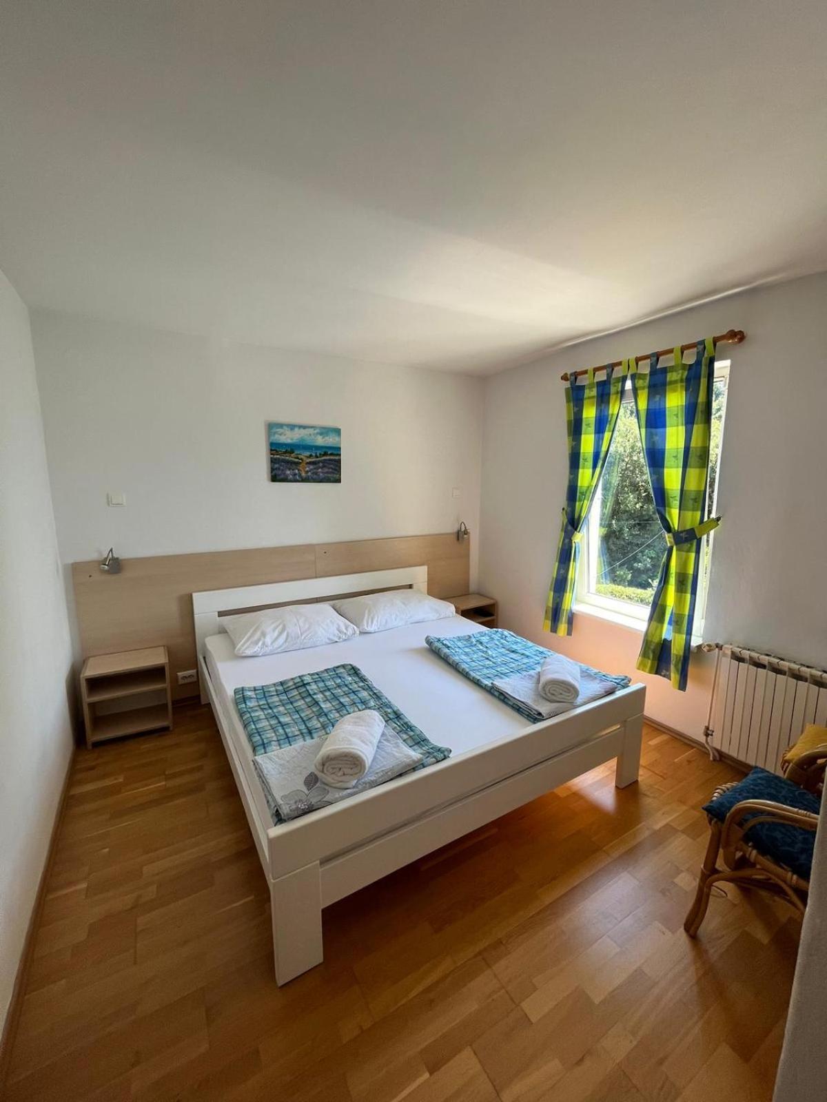 Bed&Breakfast Villa Eva Omišalj Rum bild