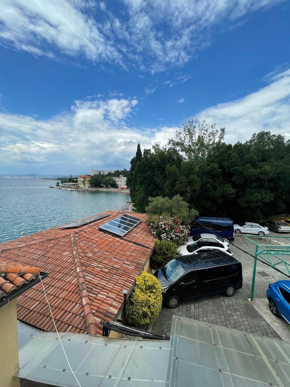 Bed&Breakfast Villa Eva Omišalj Rum bild