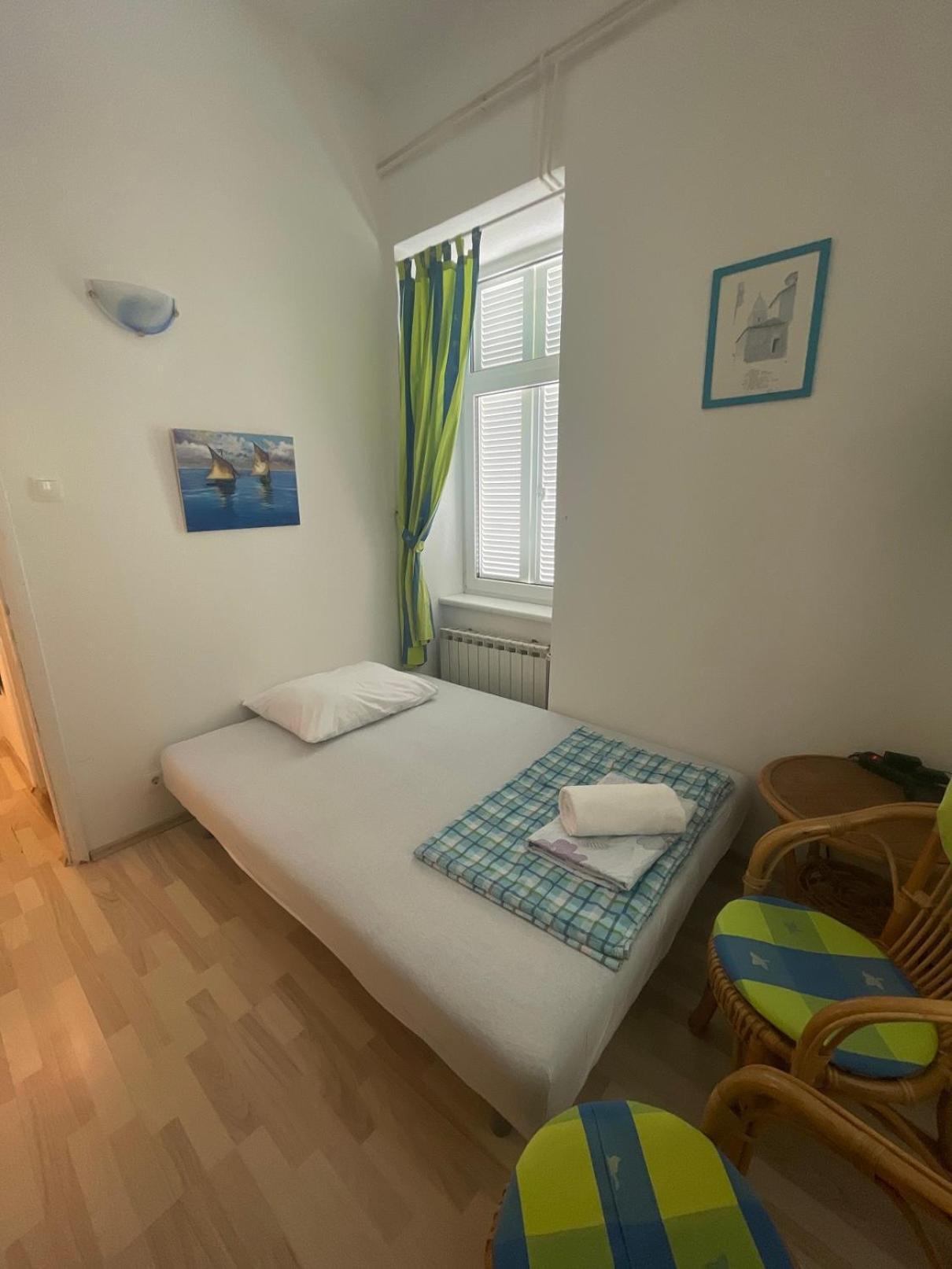Bed&Breakfast Villa Eva Omišalj Rum bild